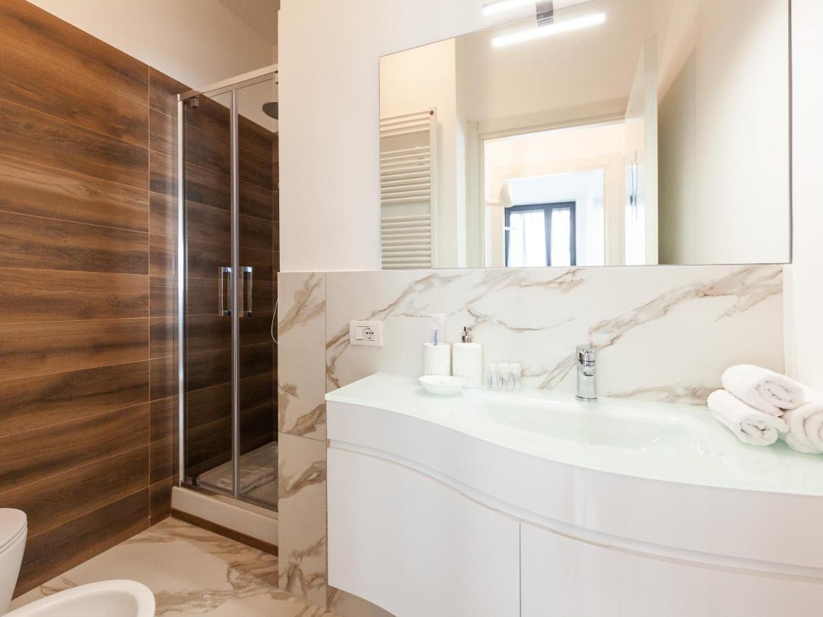 Easyhomes-Madonnina View Mailand Exterior foto